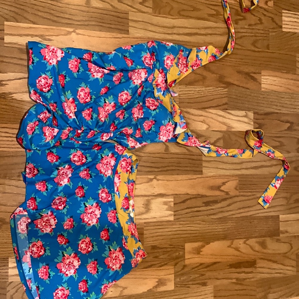 Matilda Jane Women’s Swimsuit Set!